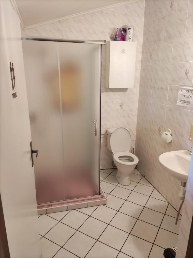 Vinny Sklep U Brodu Vacenovice Eksteriør billede